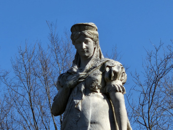 &Uuml;ber die dreifache Vergr&ouml;&szlig;erung k&ouml;nnen wir auch digital vergr&ouml;&szlig;ern, ...